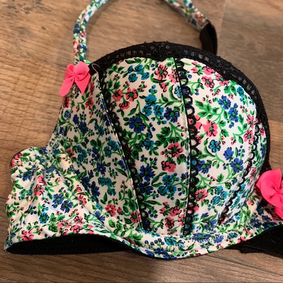 VS Sexy little things floral print lace bow bra - Picture 4 of 9